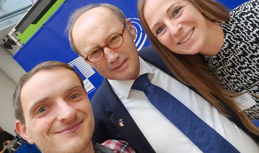 Kirchdorfer EU-Bot­schaf­ter:­innen treffen Dr. Othmar Karas